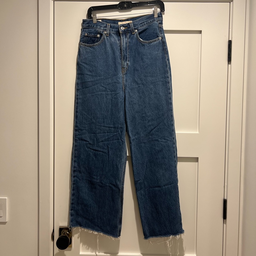 Levi’s High Loose Jeans *Cropped